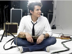 Josh looked (and dressed) like John Mayer.